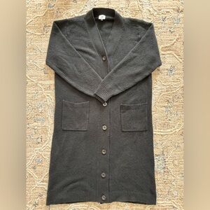 Cabi Button Front Shirttail Cardigan Sweater Women's‎ Size Small Black Dress